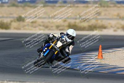 media/May-15-2022-SoCal Trackdays (Sun) [[33a09aef31]]/Turn 11 (820am)/